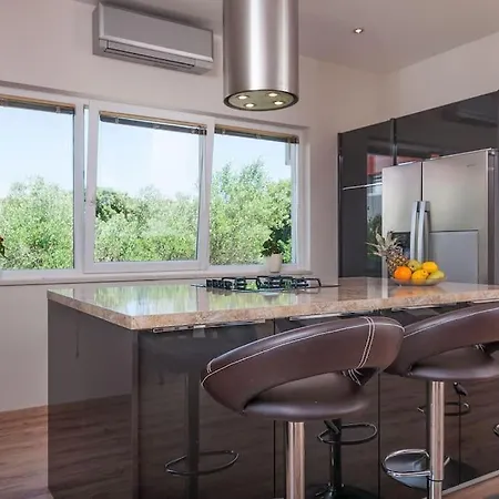 Kora - Luxury Apartman *